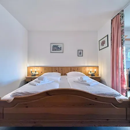 Lägenhet Sonnenhof 11 *